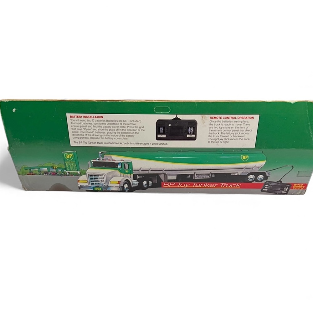 NIB vintage 1992 Limited Edition Series BP Toy Tanker Truck Remote Control - Picture 4 of 11